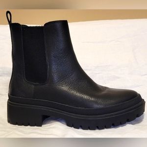 Women's Lucky Brand Ellery Black Chelsea Boot Sz. 8.5